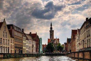 Private 3-hour walking tour of Bruges with official tour guide