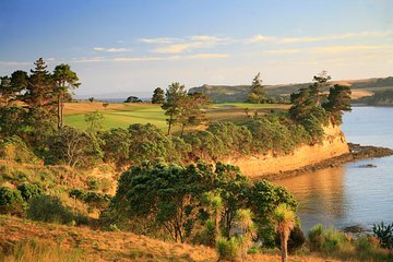 From Auckland Airport To Hibiscus Coast/Whangaparaoa