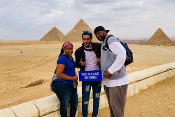 vip full day Tour giza Pyramids, grand Egyptian Museum,Bazaar 