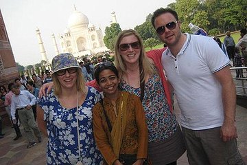 Taj Mahal Day Tour by Gatimaan Express Train