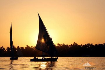 Cairo Layover Tours Visit Giza Pyramids & Felucca Nile trip from Cairo airport
