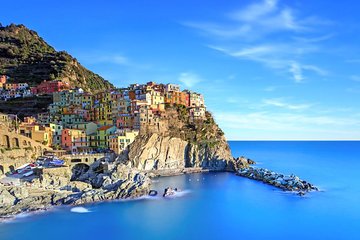 Cinque Terre Private Tour by minivan and ferry-boat from Lucca