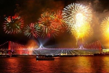 New Year's Eve Special - Bosphorus Dinner & Show Cruise