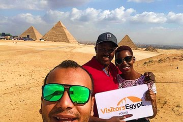 Day Tour at Giza Pyramids and Felucca Sunset Tour in Cairo