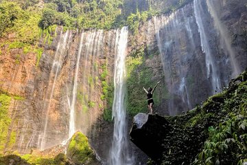 East Java Tours Package 4D 3N (Volcano - Waterfalls Photography)