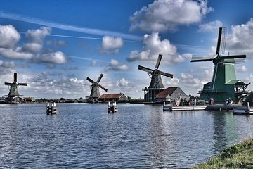 Zaanse Schans, Volendam & Edam: Private tour (Max 4 per)