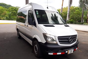 Transfer from Dreams Las Mareas Hotel to Liberia Airport (LIR)