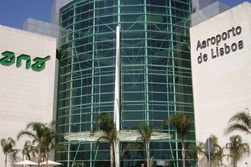 Lisbon Airport Transfer to Ericeira or Setúbal