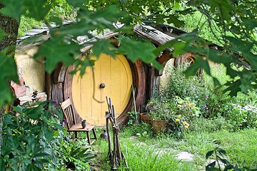  Hobbiton Lord Of Rings Movie Set tour Private Driver 