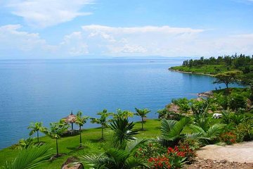 1 day Trip to Lake kivu beach