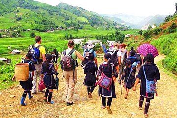 Sapa Tours By Bus From Hanoi - Sapa Tour 2 Days 1 Night in 3 Star Hotel in Sapa