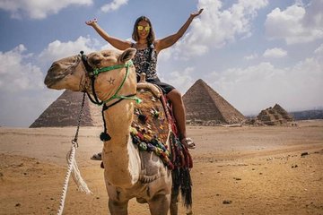 Guided Tour to Giza pyramids Sphinx and Egyptian museum