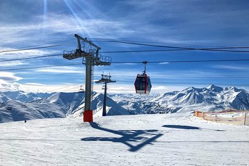 Winter Fun for Families: Sabaduri, Ananuri, Gudauri Adventure