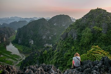 Ninh Binh 2D1N Excursion from Hanoi by Limousine