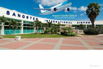 Convenient Airport Transfer To Hotels in Negril 