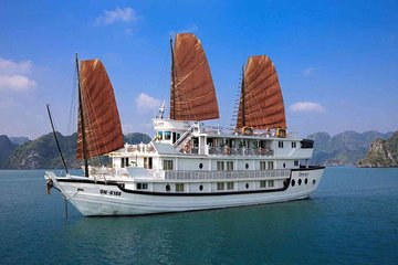 Hanoi - Hoa Lu & Tam Coc - Halong Bay packe 5days tour