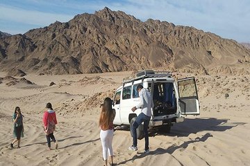 Makadi Bay: Jeep Safari Adventure with Star Gazing