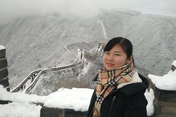 PEK or Daxing Airport Layover Transfer to Mutianyu Great Wall by Private Driver 