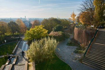 Off-The-Beaten-Track Private Walking Tour