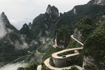 5 Days Zhangjiajie Beauty&Fenghuang Ancient Town Tour ! (Classic Boutique Hotel)