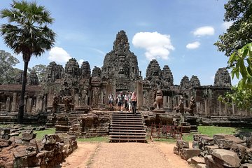 Angkor Wat Bayon and Ta Prohm with a short walk to ancient city 