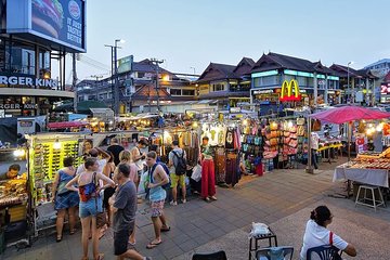 Chiang Rai Under the Night Lights Tour by TUK TUK