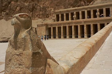 4 Nights Cruise Luxor, Aswan, Abu simbel, Balloon,and Tours By Bus From Hurghada