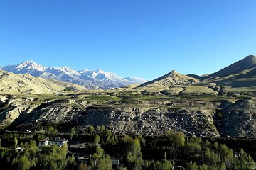 11 Night 12 Days Upper Mustang Trek
