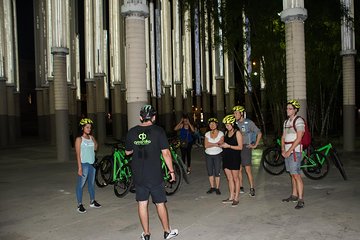 Night Bike Tour In Medellin, Typical Snacks, Beer and Spectacular Viewpoints