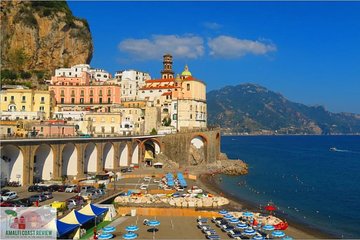 Transfer from Naples to Atrani with stop at Pompeii or Return