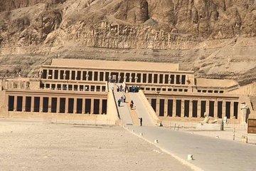 Private full-day to the west bank of Luxor city with lunch 