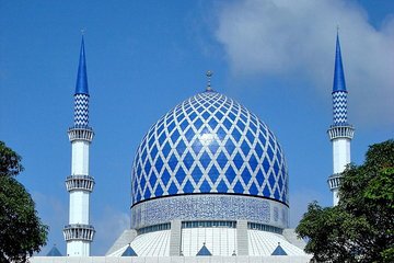 Blue Mosque And Batu Caves Tour