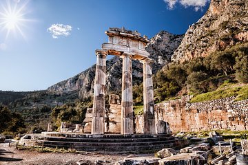 Delphi, Arachova & Hosios Loukas Full Day Private Tour