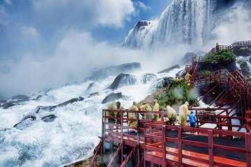 Daredevil Tour with Cave of the Winds Admission