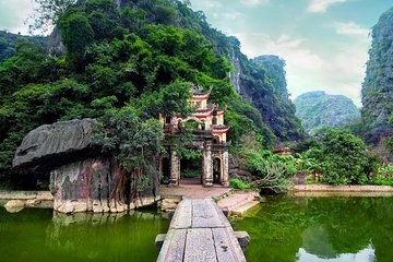 Exploring Hoa Lu - Tam Coc in Ninh Binh - Full Day