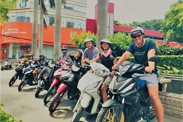 Ho Chi Minh City Sightseeing, nightlife Saigon, Local Markets