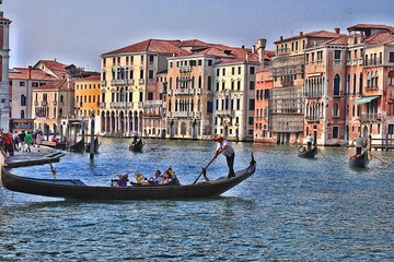 Private Gondola Serenade with Music