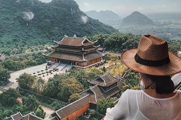 Ninh Binh 1 day: Bai Dinh Pagoda - Mua Cave - Trang An boat trip