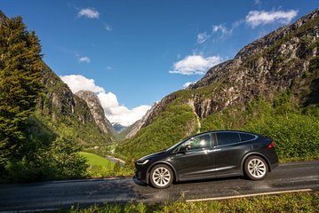 ALL ELECTRIC: Emission free tour to the World Heritage Fjords, 10.5 hours