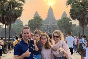 Angkor Wat Sunrise Tour with Small - Group and Guide tours