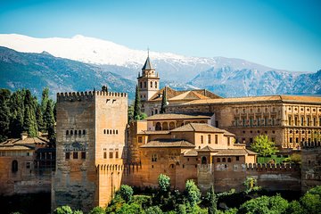 Private Multiday: Cordoba,Granada, Alhambra & Seville from Malaga