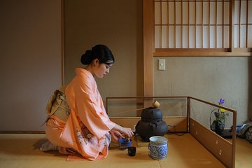 Authentic Kyoto Tea Ceremony: Camellia Flower Teahouse