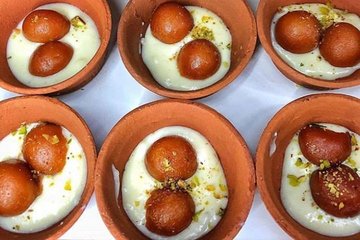 Tasting Jaipur : A food walk experience