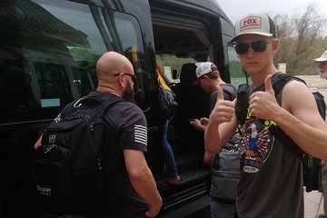 Houston–Galveston Private Round Trip Transfer for 10 Travelers.