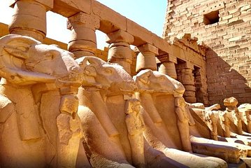 (4)-Days Nile Cruise Aswan & Luxor with Train from Cairo