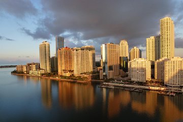 Miami Airplane Tour: South Beach, Downtown, Islands & Port 