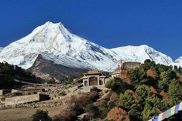 15 day Manaslu circuit trek tour 