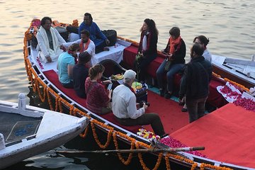 Varanasi Morning Boat Ride with Local Breakfast