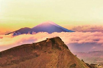 Sunrise mount batur trecking