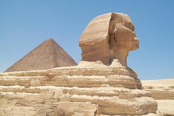 Full day visit of Giza Pyramids, Egyptian Museum and Bazaar